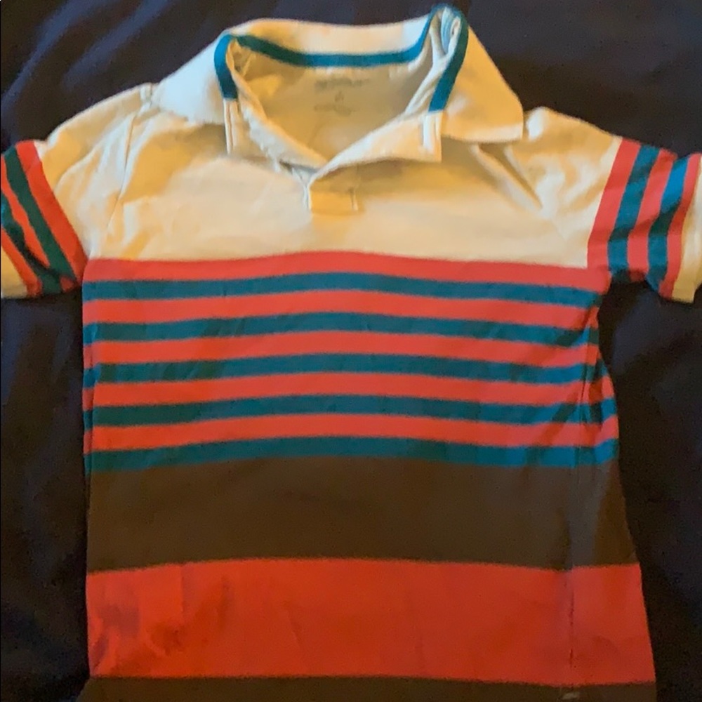 Arizona Jean co. T-shirt no spots or stains